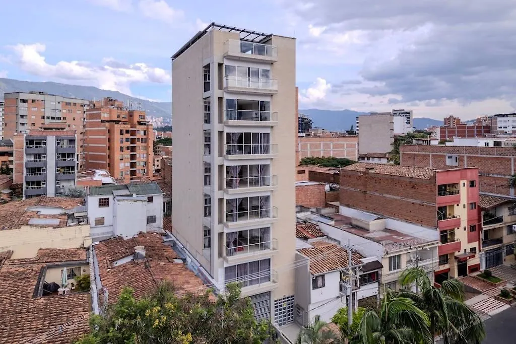 Apartamento En Maravilloso Laureles Con Piscina 801 Medellin Colombia